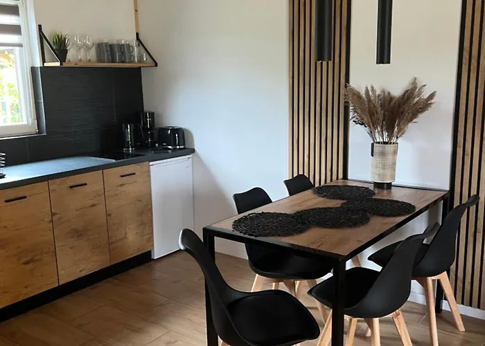 Kalimera-sun ロッジ レバル